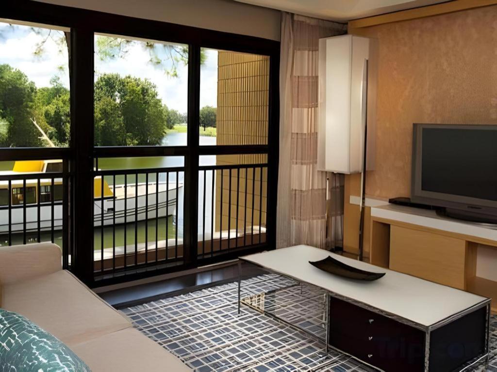 Disney'S Contemporary Resort 博伟湖 外观 照片