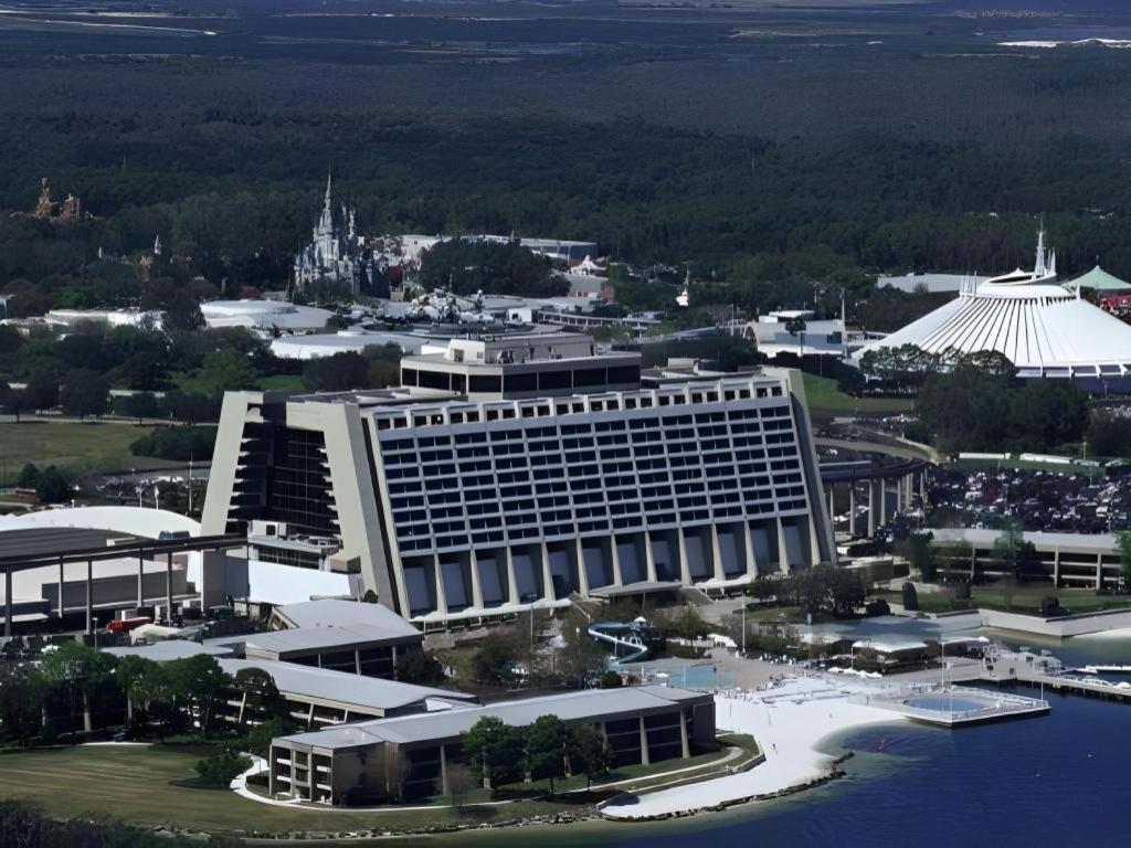 Disney'S Contemporary Resort 博伟湖 外观 照片