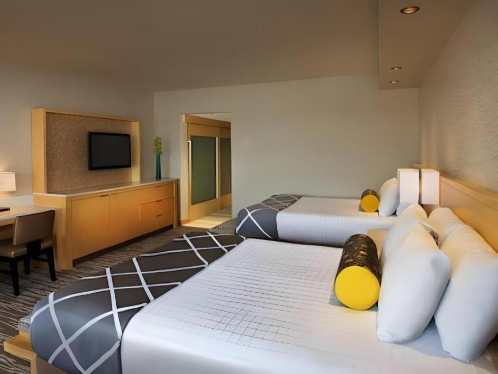 Disney'S Contemporary Resort 博伟湖 外观 照片